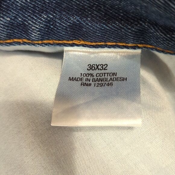 36X32 STRAIGHT leg. Blue mountain jeans - Picture 3 of 3